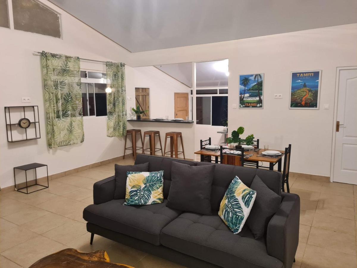 Taharu'U Guest House By The Beach Papara Exterior photo